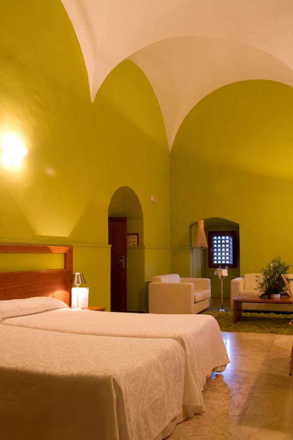 Hotel 4 Estrellas Conventual De Alcantara Exterior foto