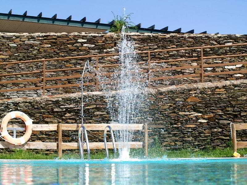 Hotel 4 Estrellas Conventual De Alcantara Exterior foto